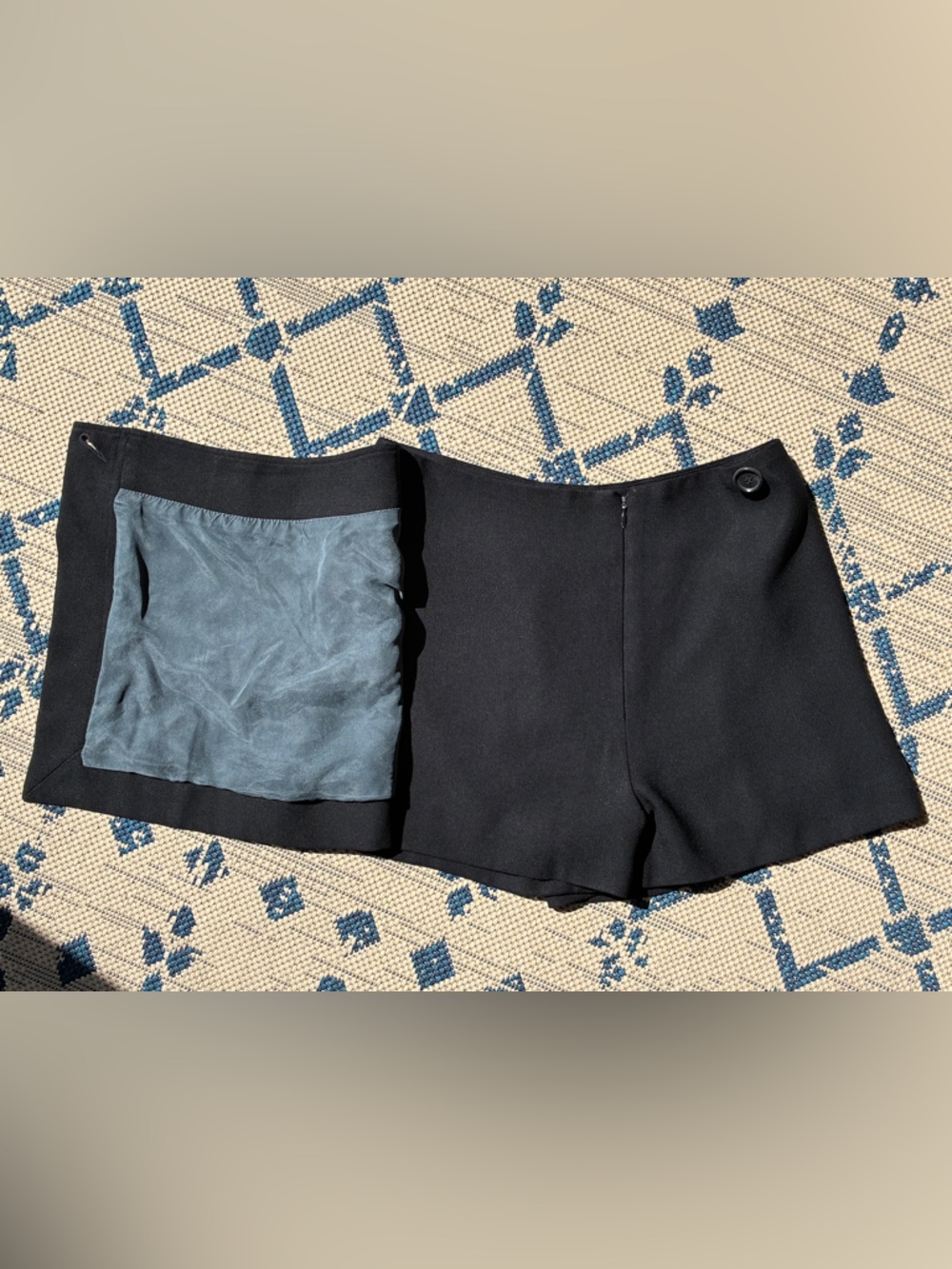 90's bebe Black Skort - Lined - 26 Waist - Picture 2 of 11